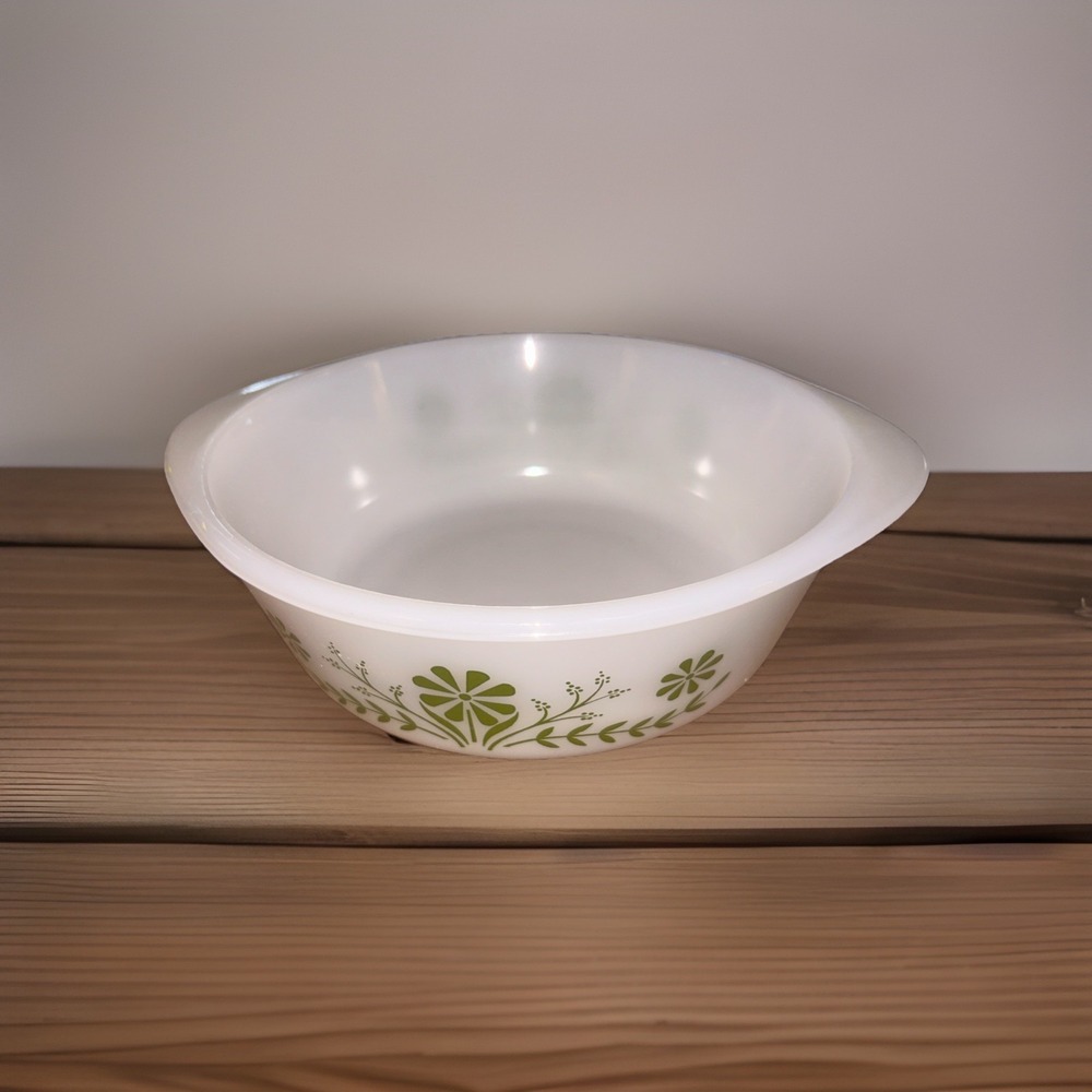 VTG Mid Century GLASBAKE GREEN DAISY 1.5 Quart Casserole Dish J-2600 Used